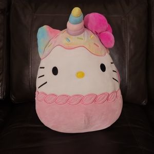 Sanrio Squishmallow 12" Hello Kitty Cupcake